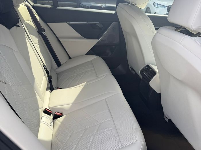 BMW 5 Series 2024