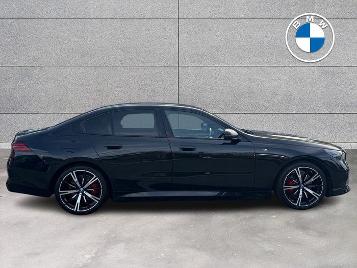 BMW 5 Series 2024