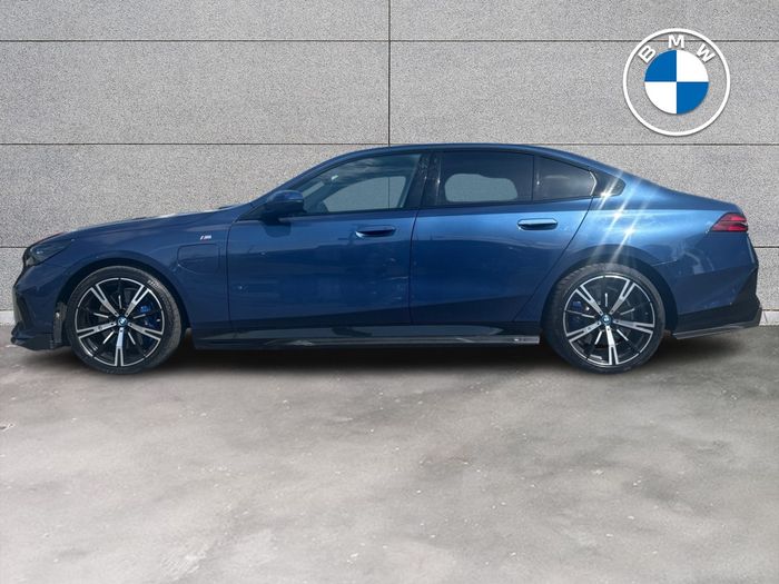 BMW 5 Series 2024