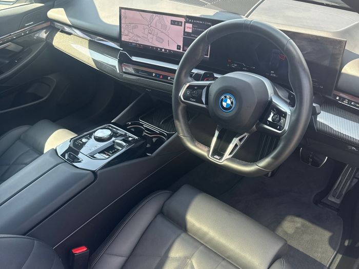 BMW 5 Series 2024