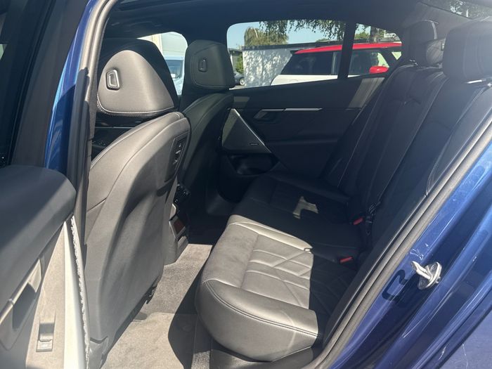 BMW 5 Series 2024