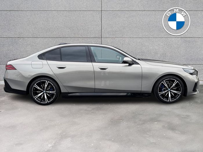 BMW 5 Series 2026