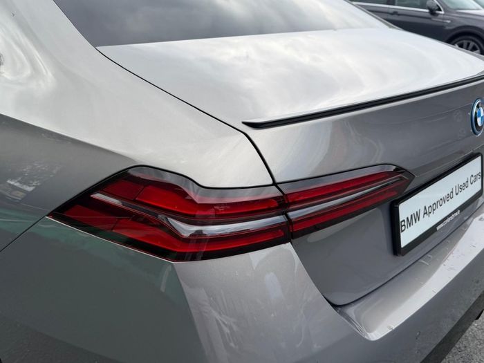 BMW 5 Series 2026