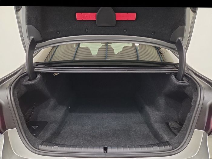 BMW 5 Series 2021