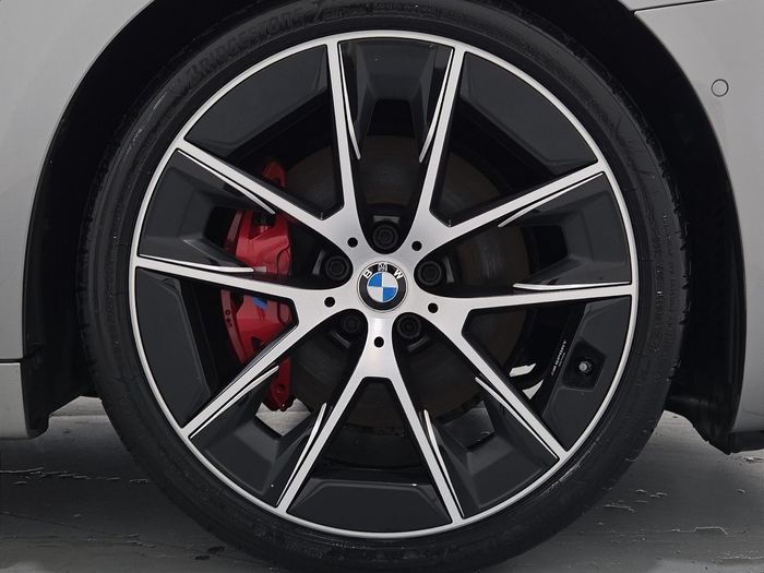 BMW 5 Series 2021