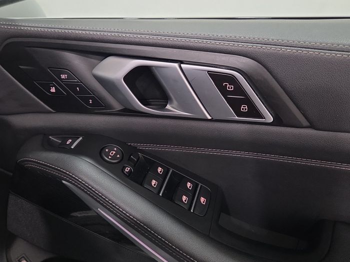 BMW X5 2024