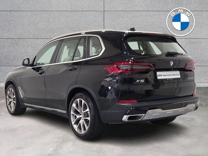BMW X5 2021