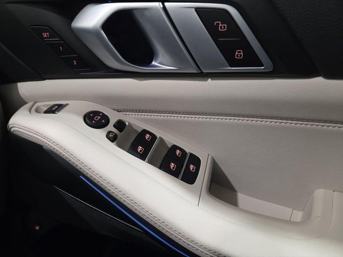 BMW X5 2021