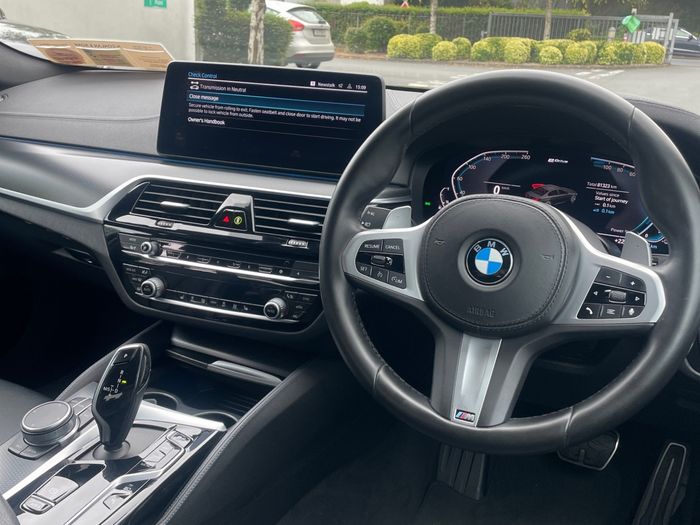 BMW 5 Series 2021
