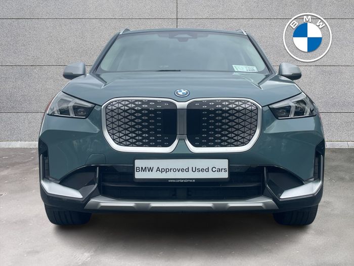 BMW iX1 2024