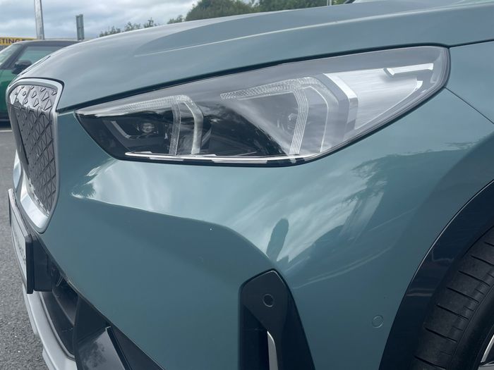 BMW iX1 2024