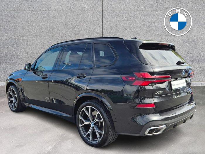 BMW X5 2023