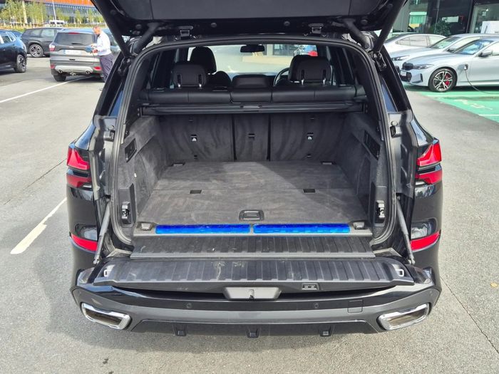 BMW X5 2023