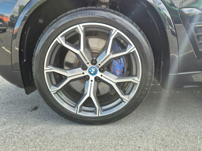 BMW X5 2023
