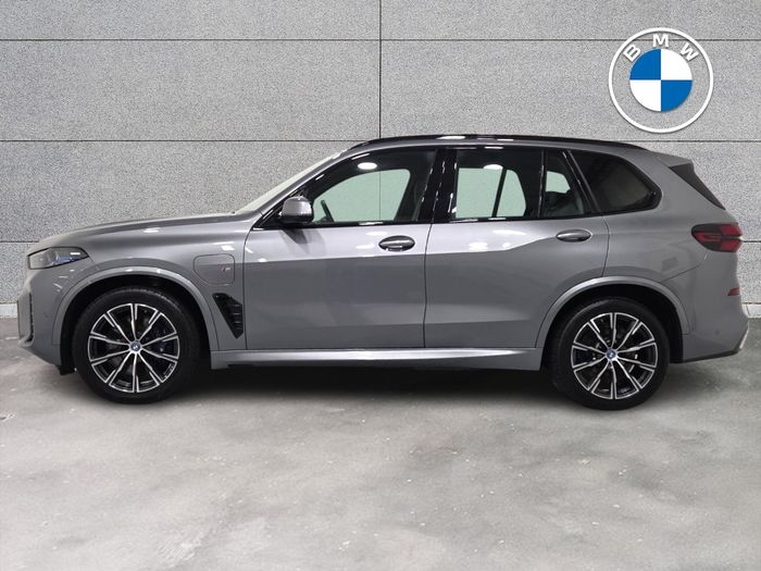 BMW X5 2025