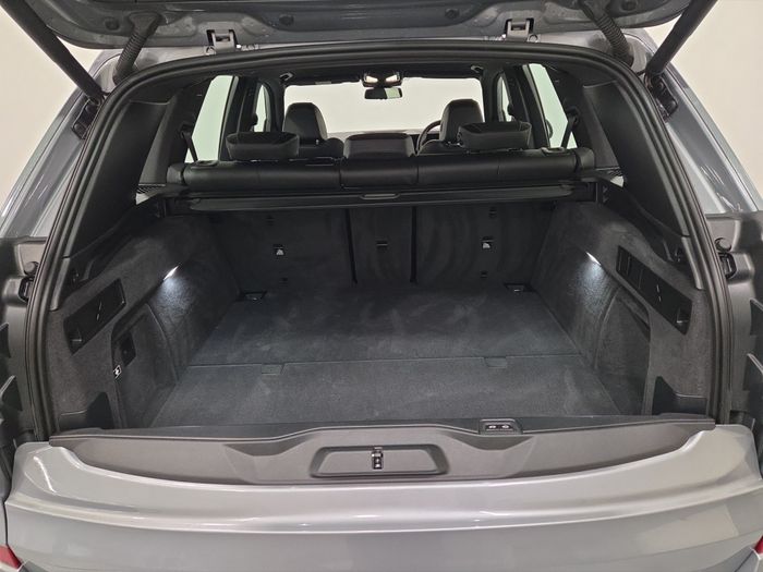 BMW X5 2025