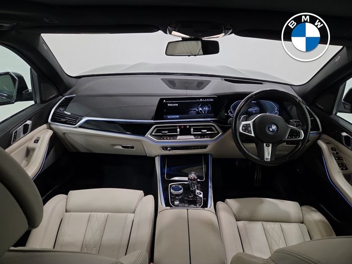 BMW X5 2023