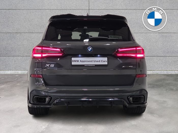 BMW X5 2023