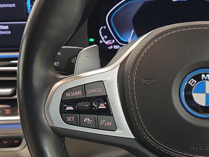 BMW X5 2023