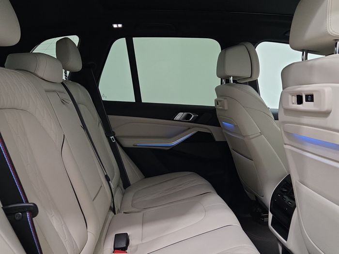 BMW X5 2023