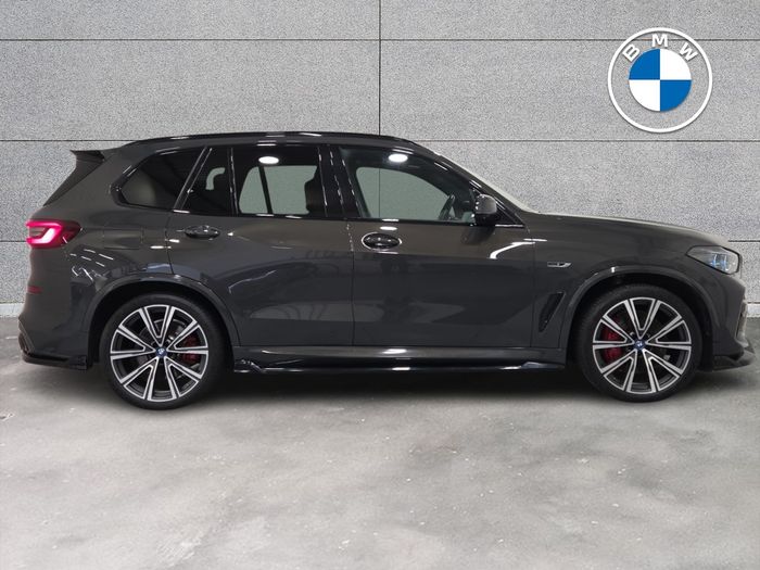 BMW X5 2023