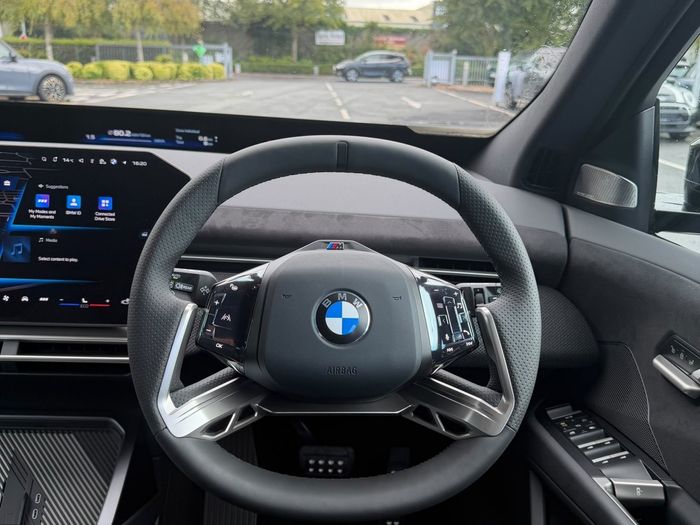 BMW iX3 2026