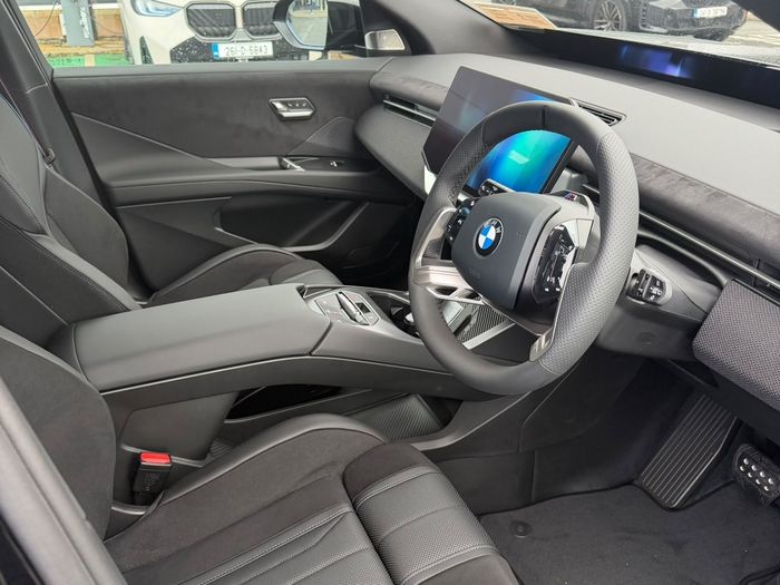 BMW iX3 2026