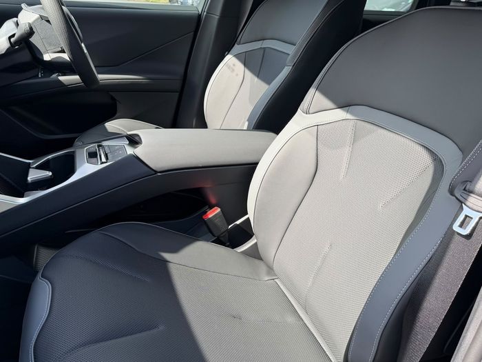BMW iX3 2026