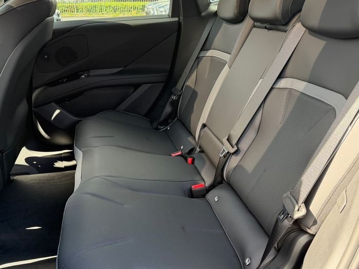 BMW iX3 2026