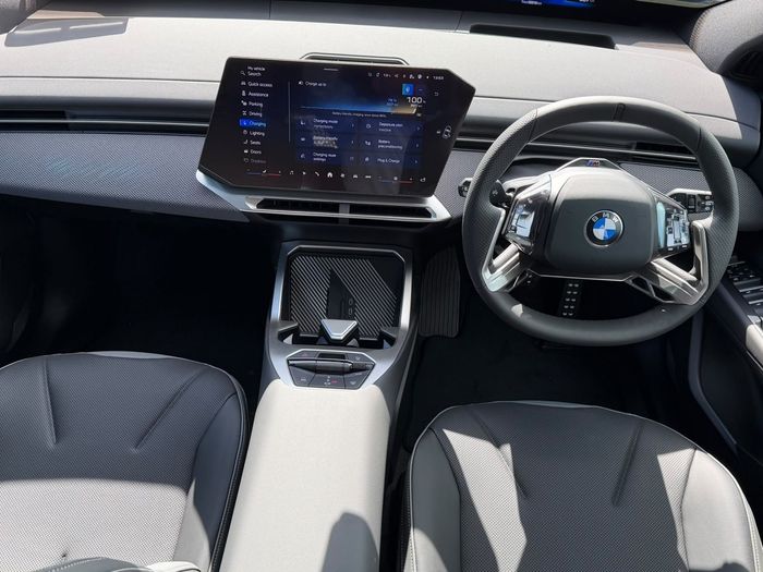 BMW iX3 2026
