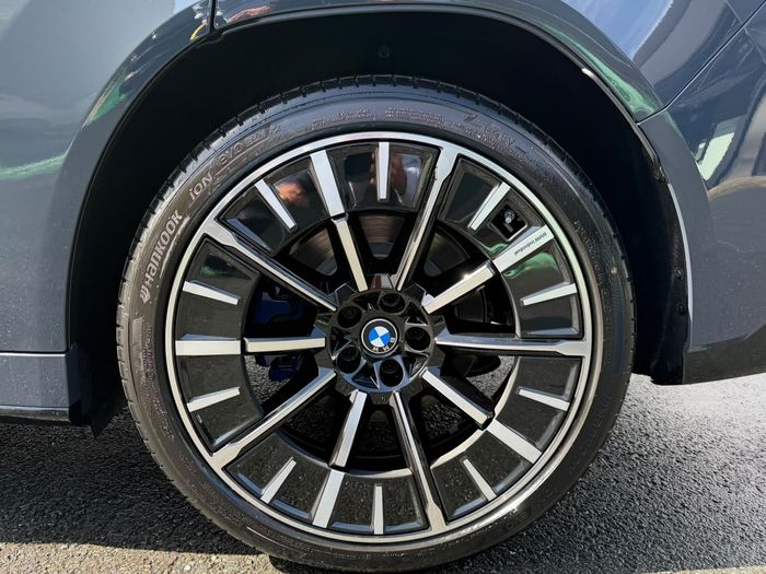 BMW iX3 2026
