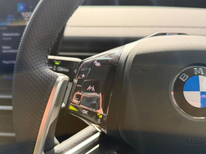 BMW iX3 2026