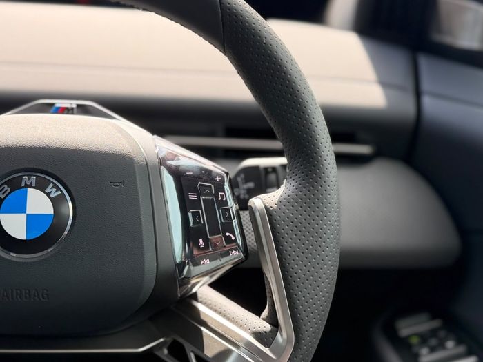 BMW iX3 2026