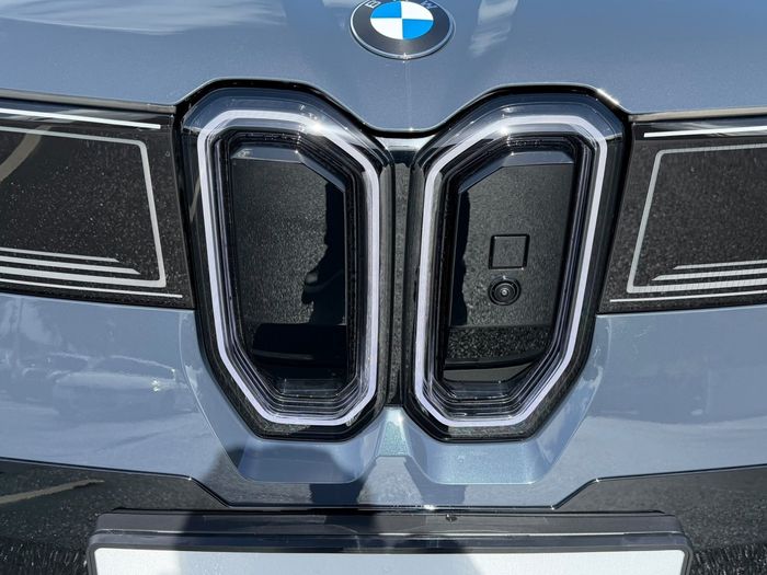BMW iX3 2026