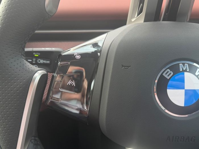 BMW iX3 2026