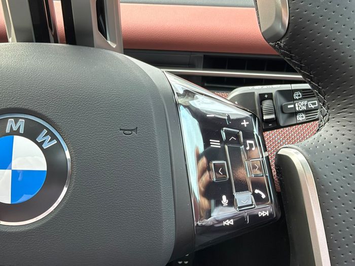 BMW iX3 2026