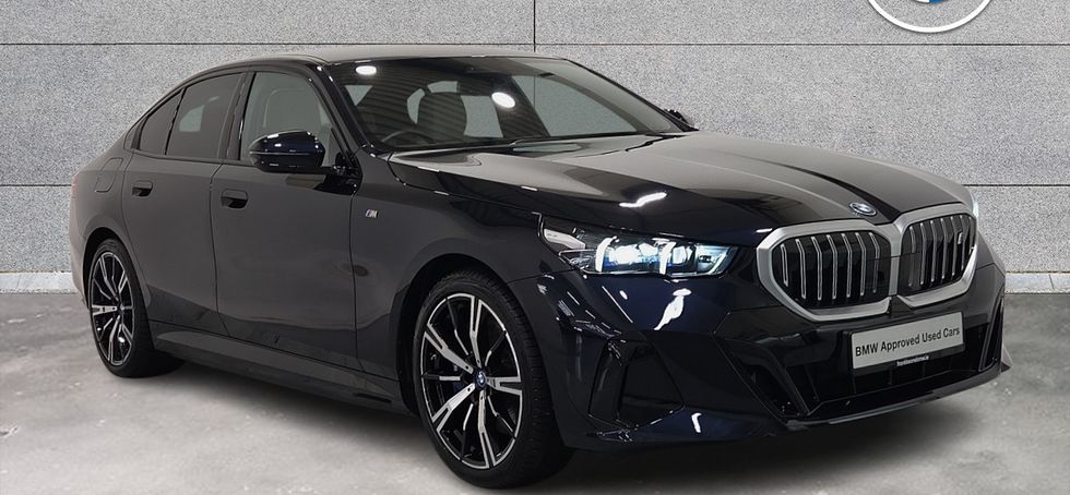 BMW i5 2025