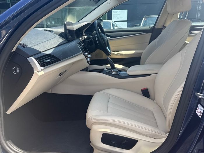 BMW 5 Series 2023