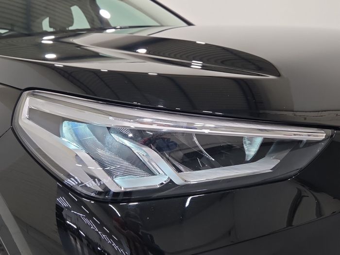BMW iX1 2023