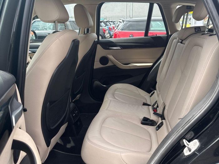 BMW X1 2021