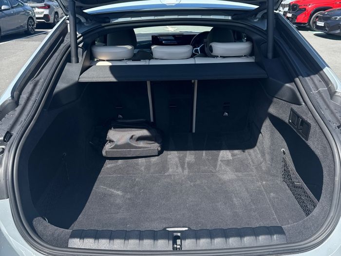 BMW i4 2022