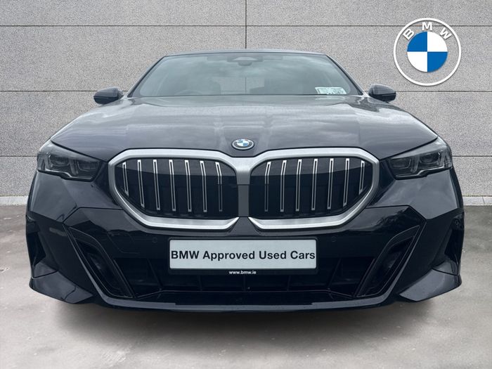 BMW 5 Series 2025