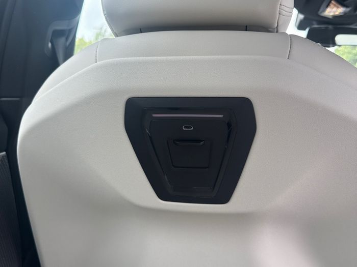 BMW 5 Series 2025