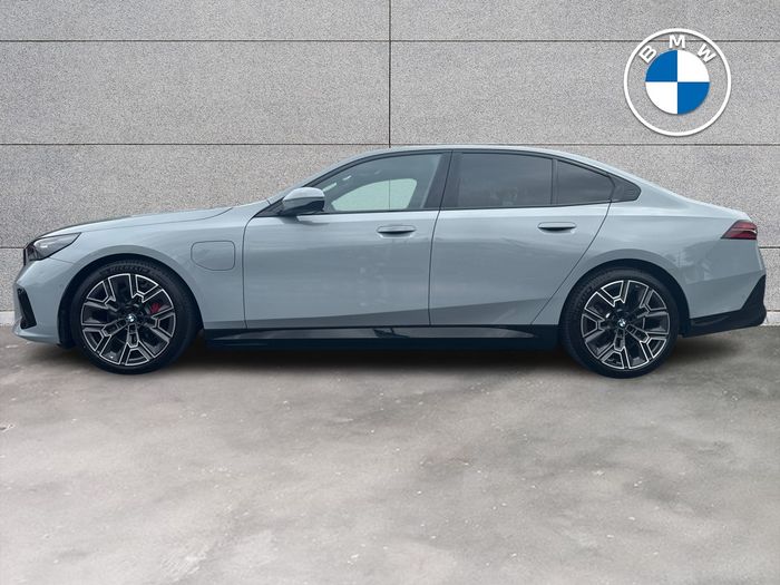 BMW 5 Series 2026