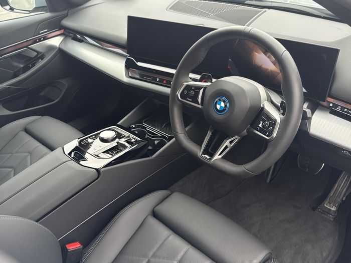 BMW 5 Series 2026