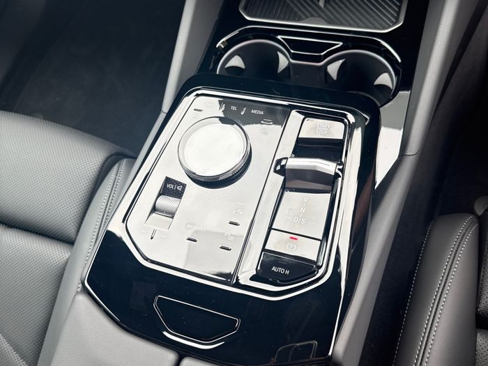 BMW 5 Series 2026