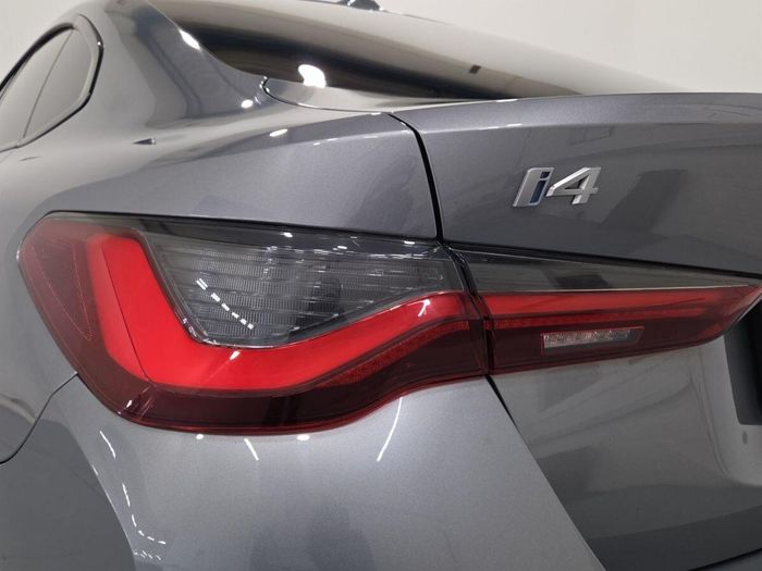 BMW i4 2022