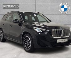 BMW iX1 2025