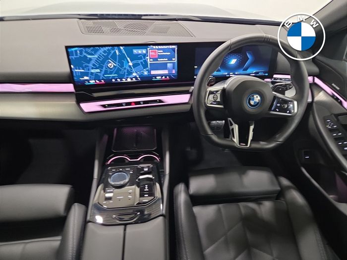 BMW 5 Series 2025