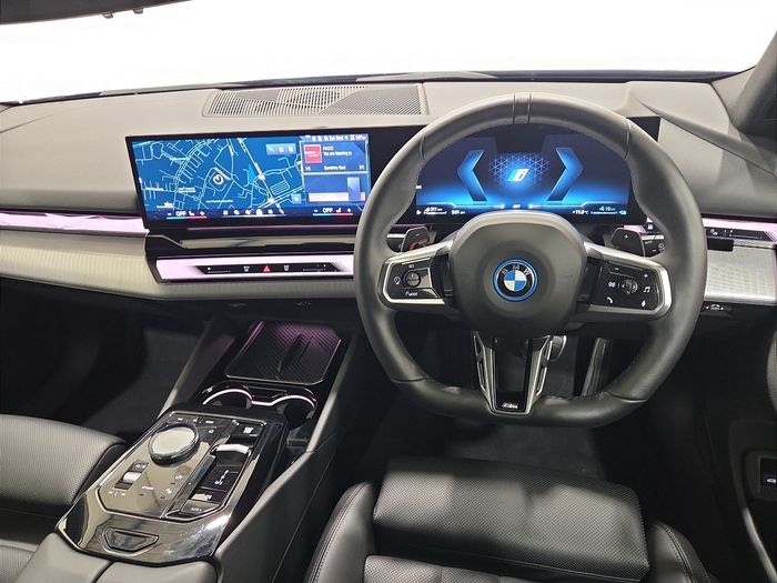 BMW 5 Series 2025